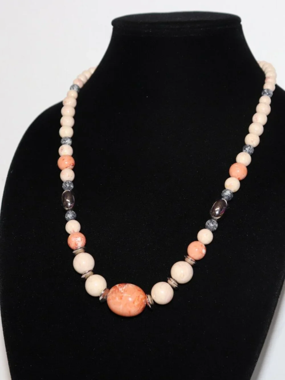✨ Vintage Cream, Orange & Silver Beaded Necklace • 24” • Heavy Plastic ✨